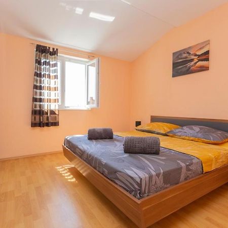 Apartman Gracia Kaštela Exterior foto