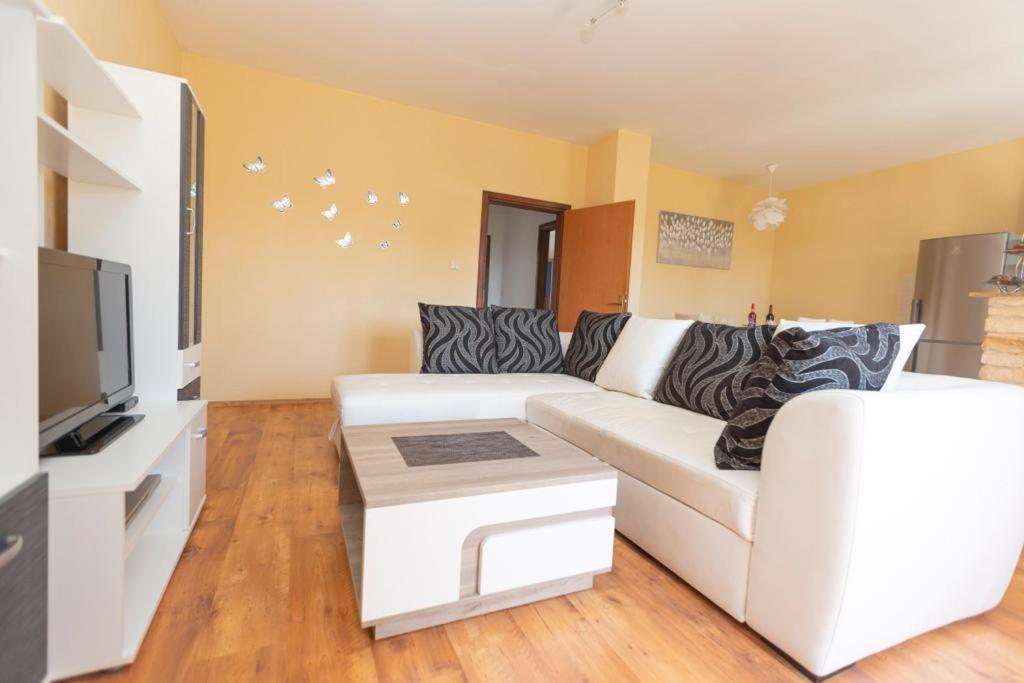 Apartman Gracia Kaštela Exterior foto